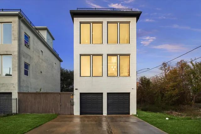 Expensive Rawley Vista Real Estate