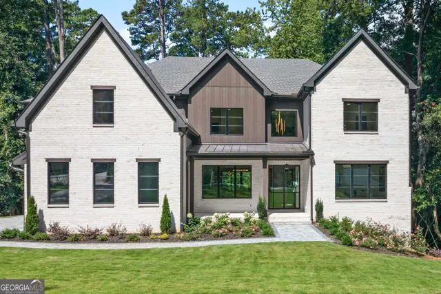 Popular Lakemoore Hills Real Estate