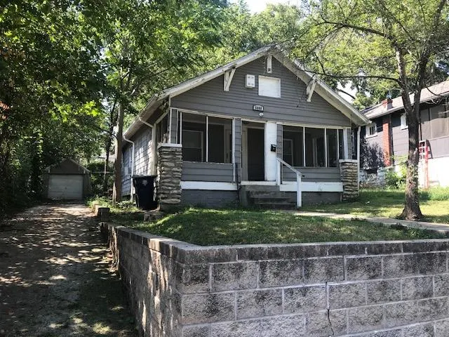 Popular Cole Grove Real Estate