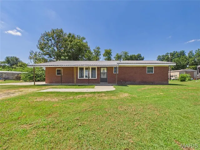 Popular Smith  Real Estate