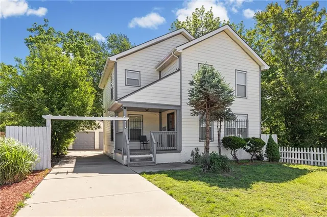 Popular South Windsor Real Estate