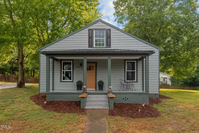 Popular Hillsborough Real Estate