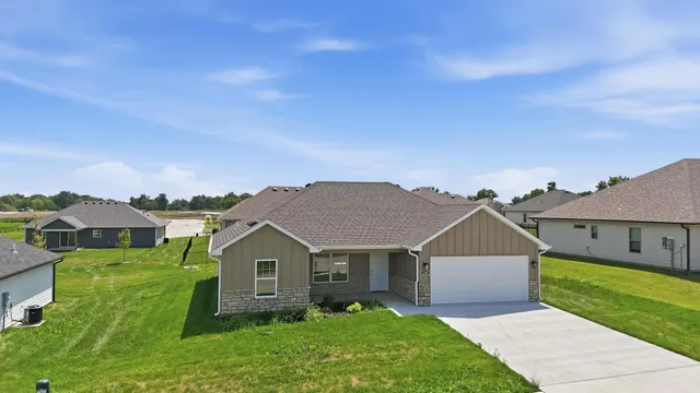 Cheap Willow Creek Real Estate