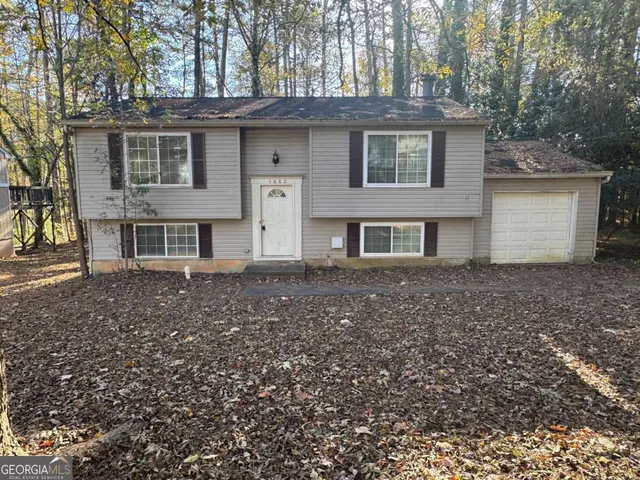 Expensive AMBERLY VILLAGE Real Estate