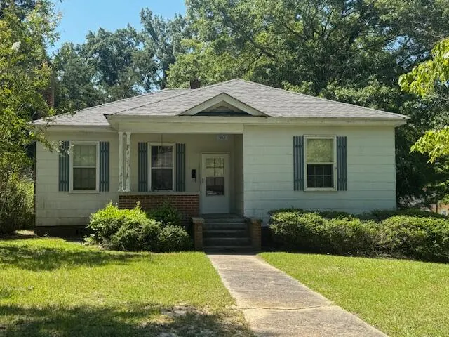 Popular Pecanway Terrace Real Estate