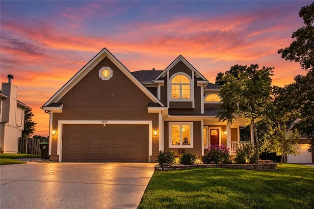 Popular Hidden Pointe Real Estate