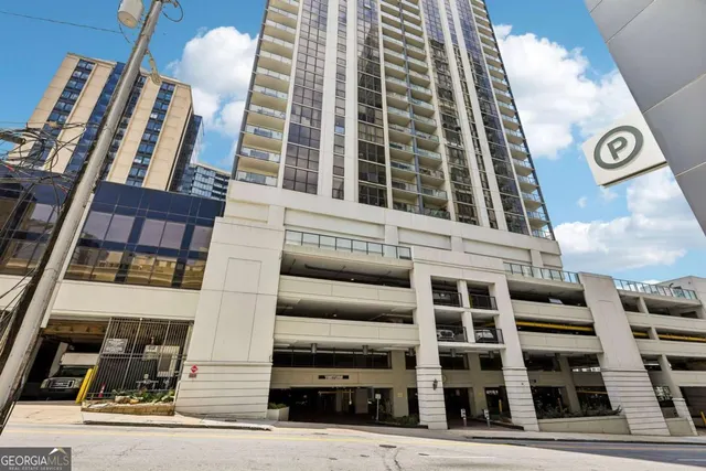 Popular 1280 West Condominiums Real Estate