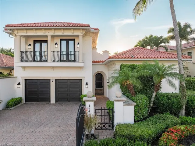 Popular NORMAN ESTATES AT TIBURON Real Estate