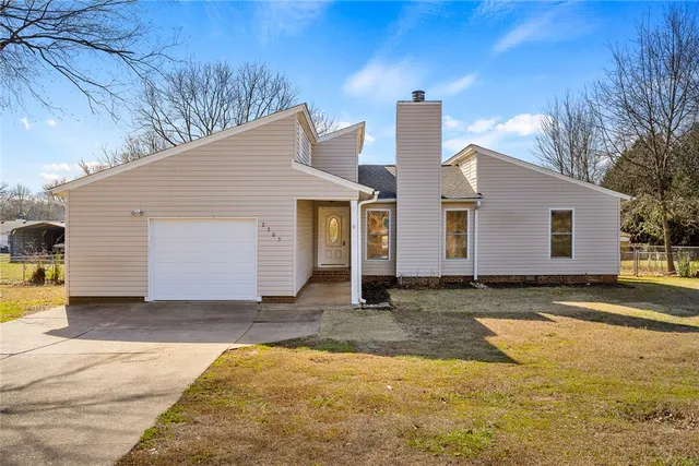 Popular Sedgefield Subdivision - Anderson Real Estate