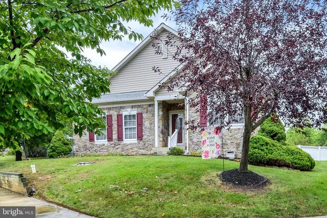 Cheap Moores Orchard Real Estate