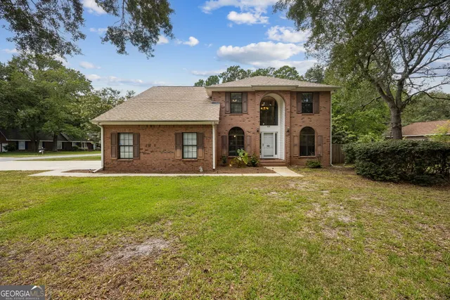 Popular Shadowlawn Estates Real Estate