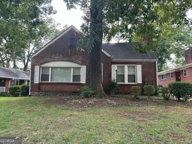 Popular SYLVIAN HILLS Real Estate