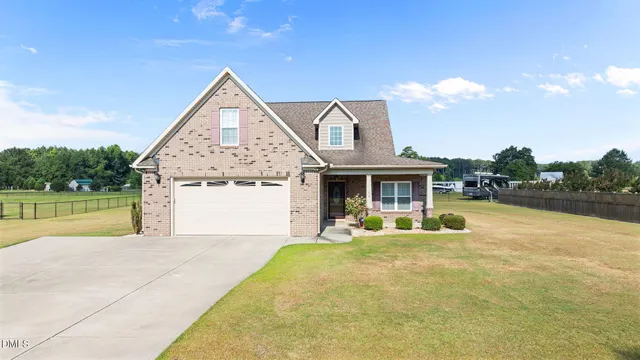 Popular Red Oak Plantation Real Estate