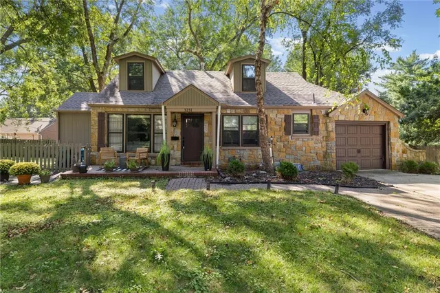 Popular Somerside Real Estate