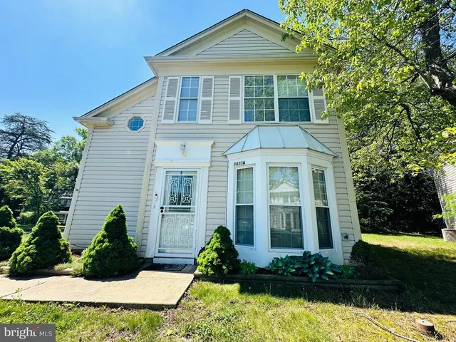 Popular St Charles Sub - Huntington Real Estate