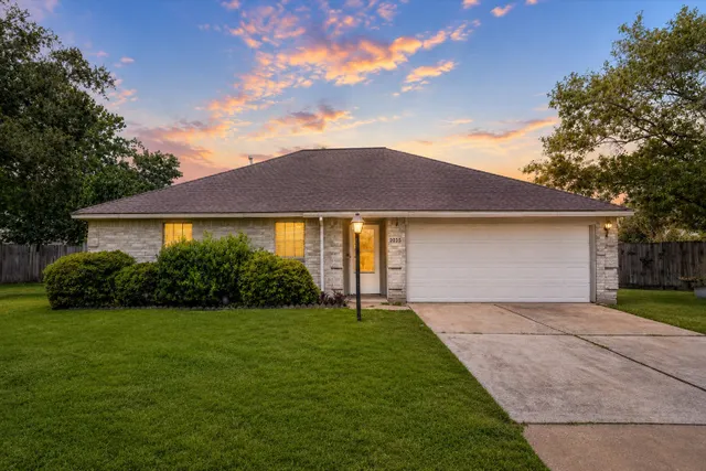 Cheap Imperial Oaks Real Estate