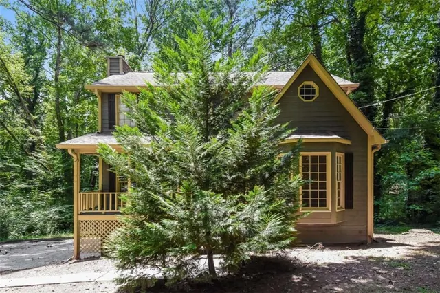 Popular KENNESAW ACRES Real Estate