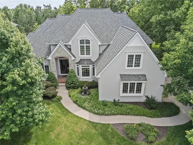 Expensive Highlands Creek Real Estate