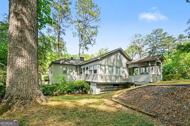 Expensive Roxboro Estates Real Estate
