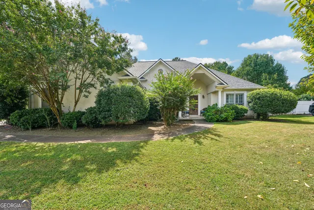 Expensive Acadian Place Real Estate