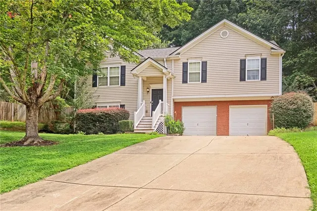 Popular Holly Mill Real Estate