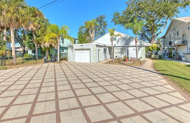 Popular RICHEY COVE Real Estate