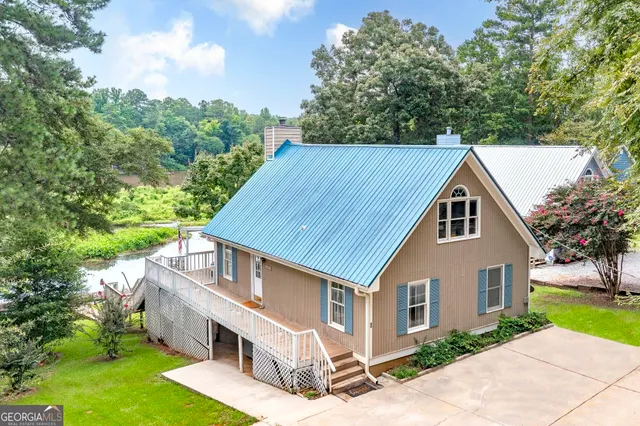 Cheap SNUG HARBOR Real Estate