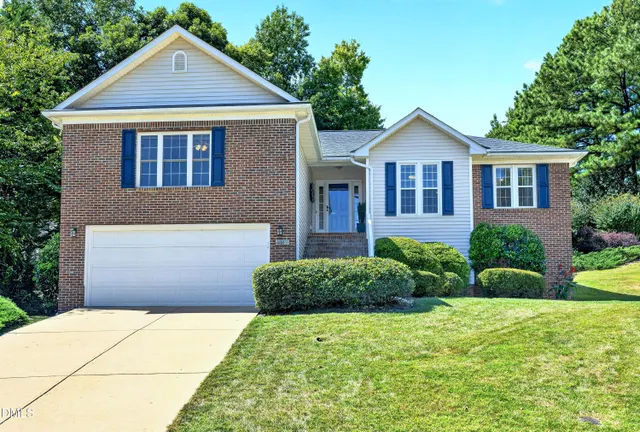 Popular Waterford Green Real Estate