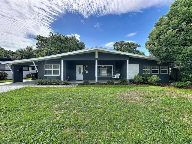Popular RENLEE TERRACE Real Estate