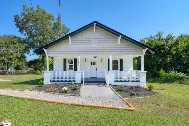 Popular Mayfair Mills Real Estate