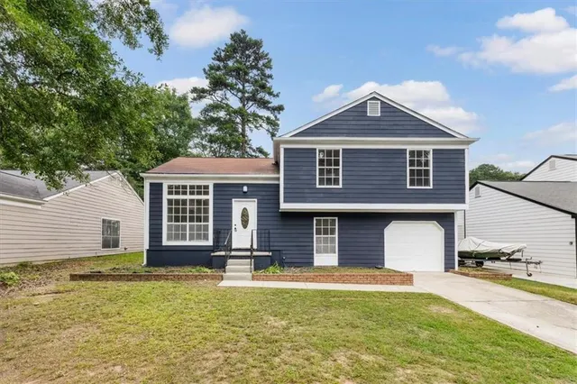 Popular Laurel Post Close Real Estate