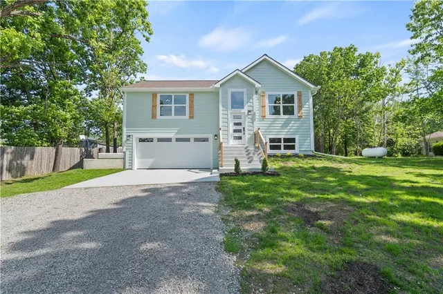 Popular 440 - Jefferson County - KS Real Estate
