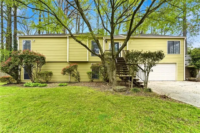 Popular EAST VALLEY ESTATES Real Estate