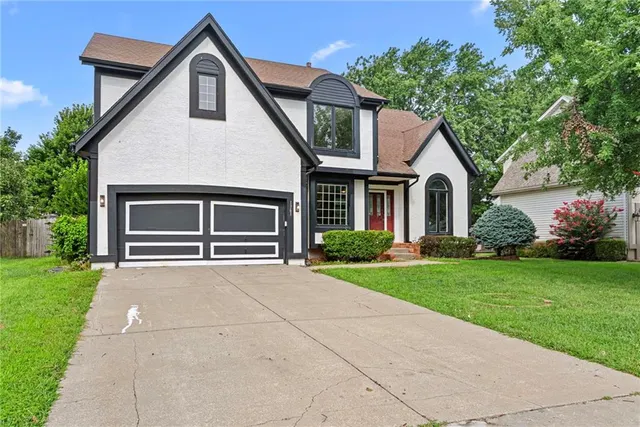 Expensive Brittany Place Real Estate