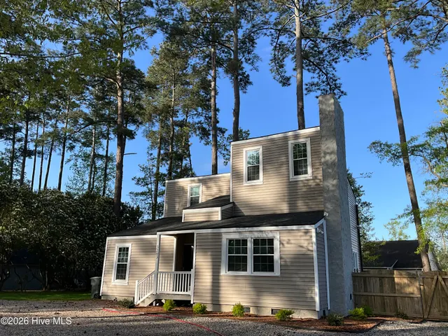 Popular Lake Ellsworth Real Estate