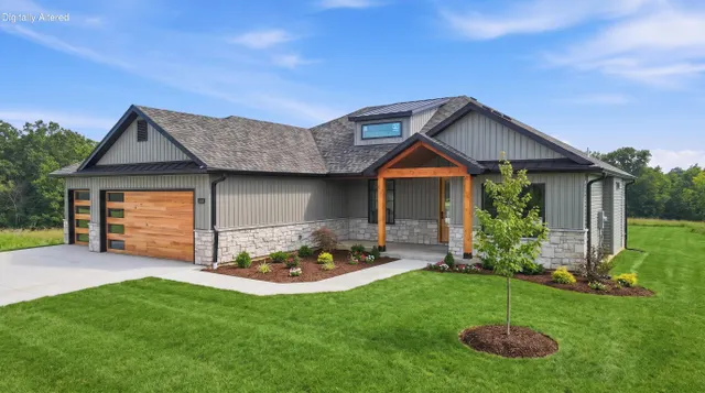Expensive Lakeview Estates Real Estate