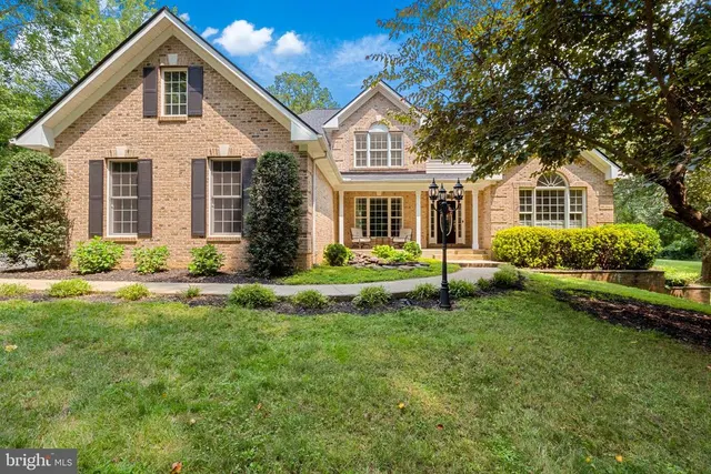 Expensive Windsor Forest Real Estate