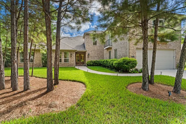 Popular Twelve Oaks Sec 01 Real Estate