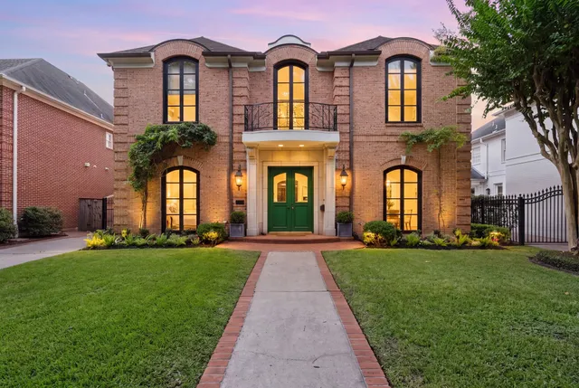 Popular Sunset Terrace Sec 08 Real Estate