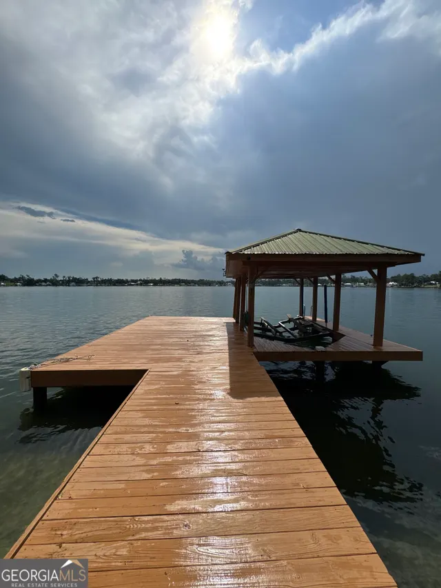 Popular Long Pond Real Estate
