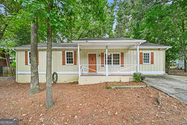 Cheap Falconcrest Real Estate