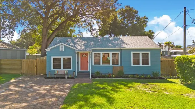 Cheap COLONIAL GARDENS REP Real Estate