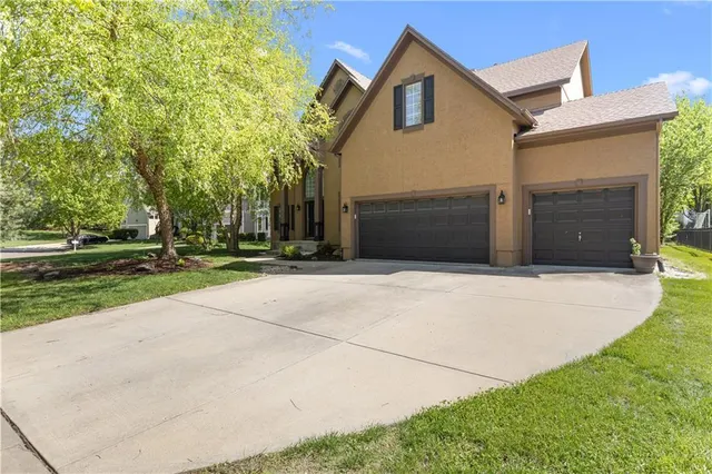 Popular Somerset Brooke Real Estate