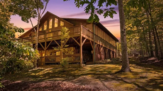 Popular Hibberts Mountain Real Estate