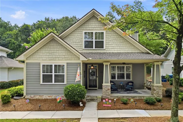Popular Ivey Parc Real Estate
