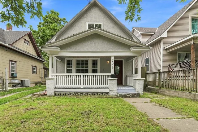 Popular Wallace Place Real Estate