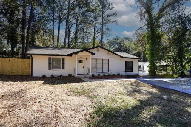 Popular Pinehill Real Estate