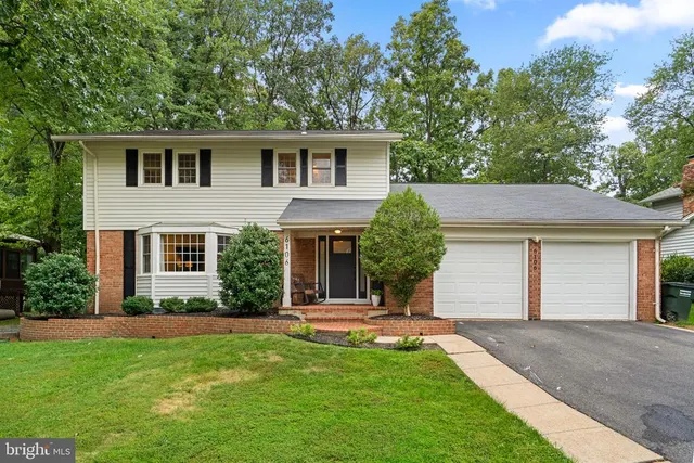 Popular Cardinal Forest Real Estate