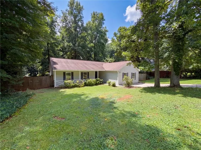 Popular Allatoona Bay Real Estate