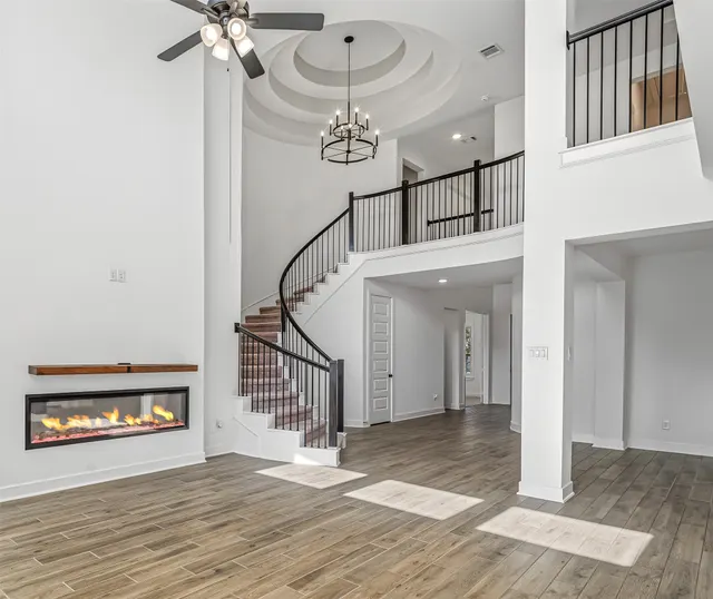 Popular Marvida Real Estate